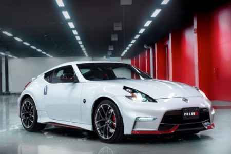 nissan 370z - Hình 4