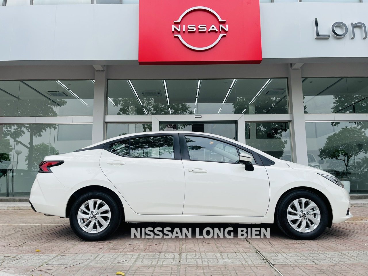 nissan almera 2024 giá - Hình 3