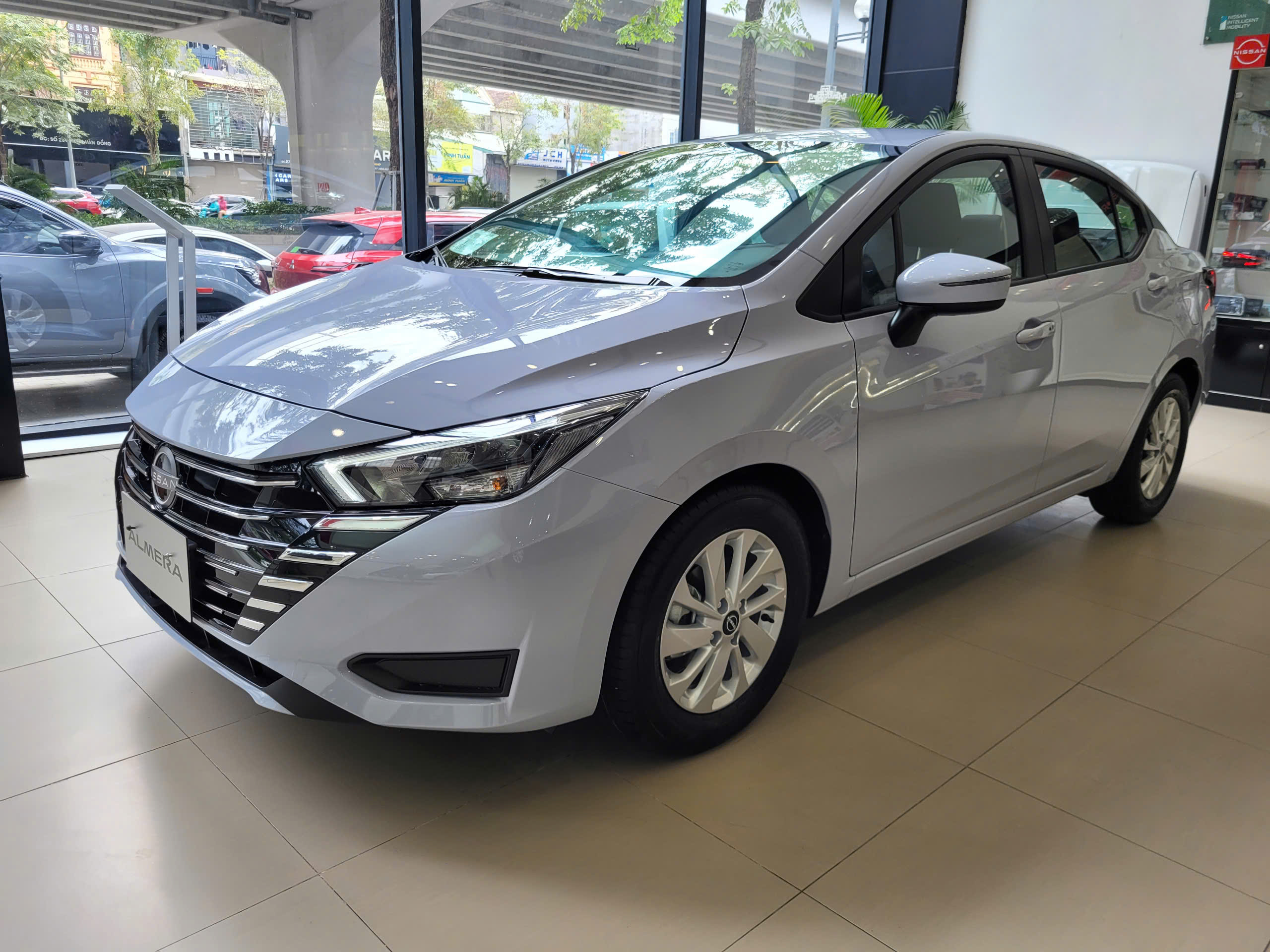 nissan almera 2025 thông số kỹ thuật - Hình 3