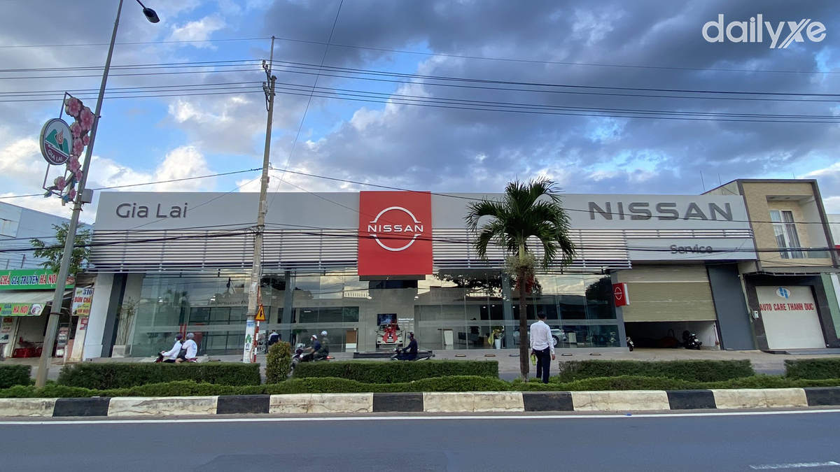 nissan gia lai