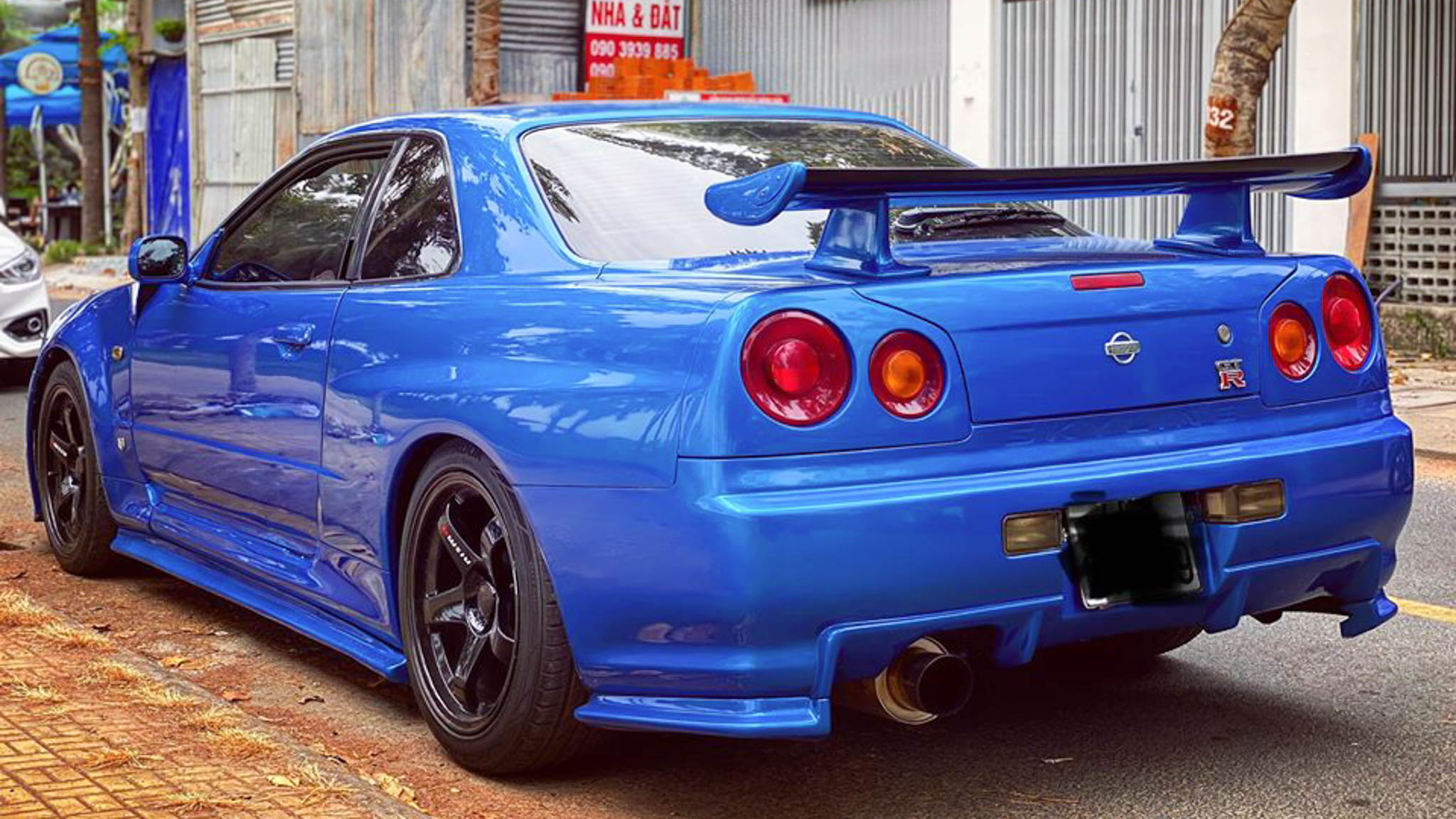 nissan gt-r r34 - Hình 4