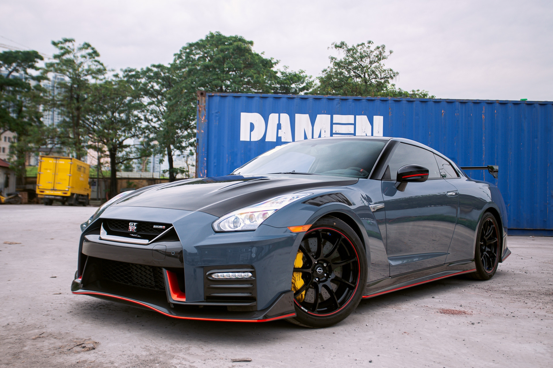 nissan gtr r35 giá tại việt nam - Hình 5