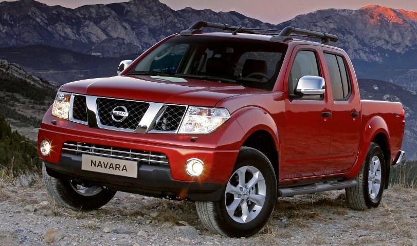 nissan navara 2012 - Hình 2
