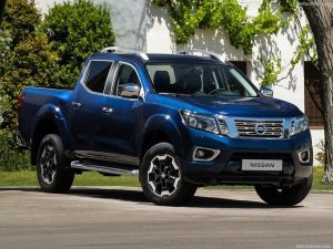 nissan navara 2020