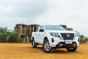 nissan navara 2023