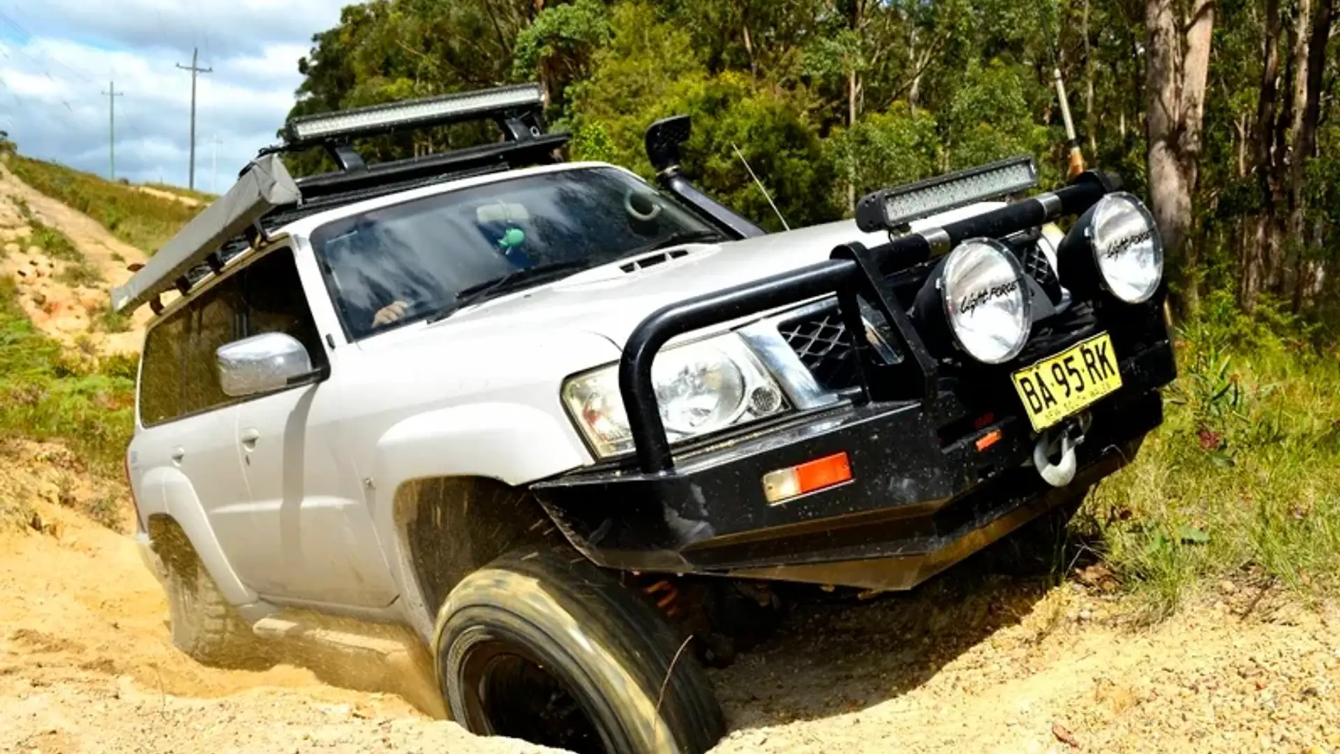 nissan patrol 2005 - Hình 5