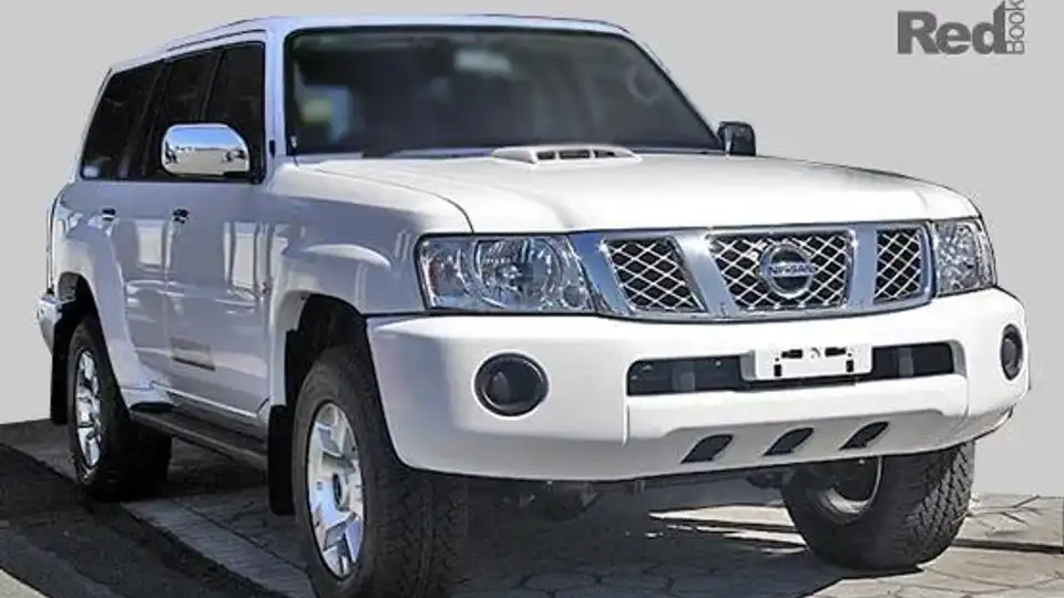 nissan patrol 2007 - Hình 3