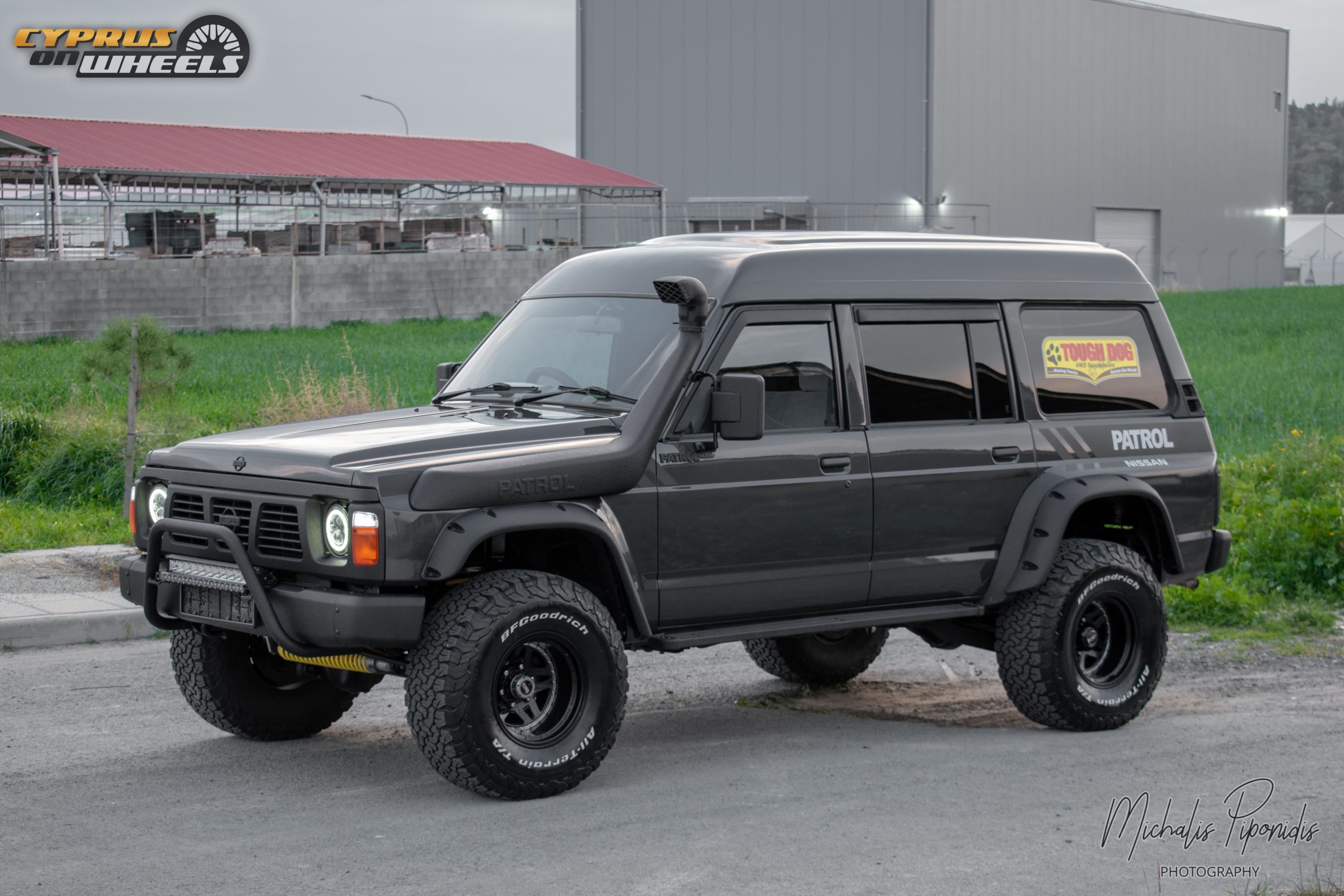 nissan patrol y60 - Hình 4