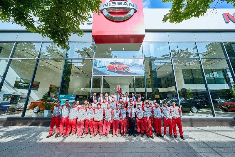 nissan phạm văn đồng - Hình 4