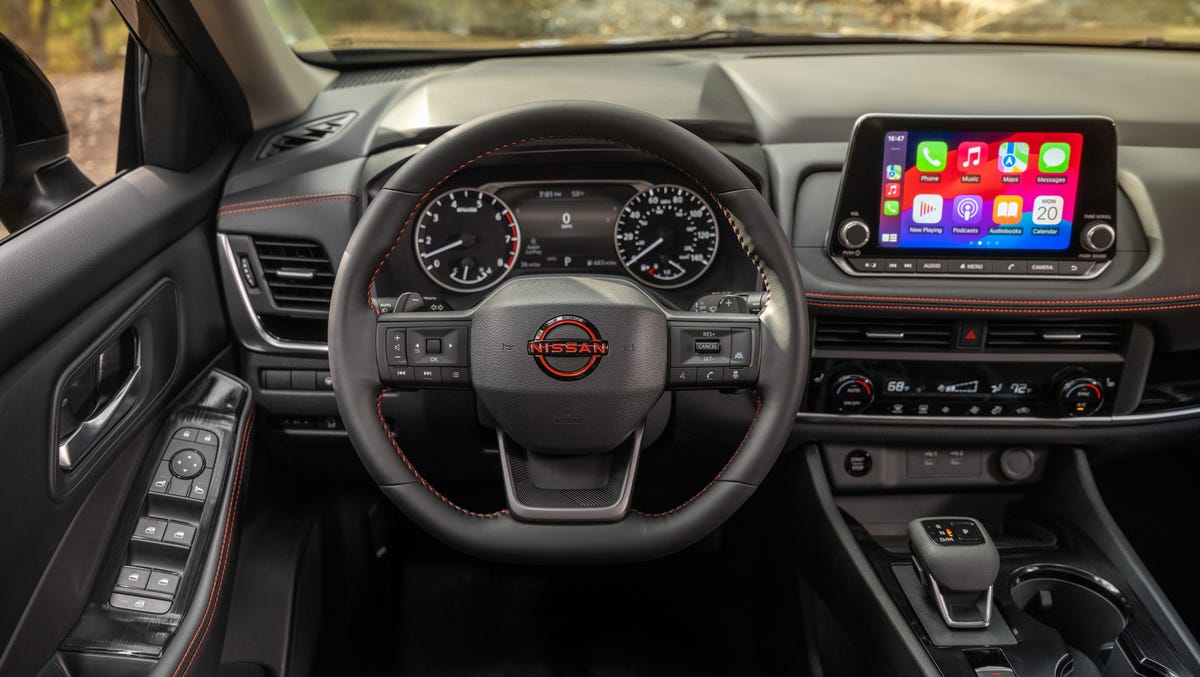 nissan rogue - Hình 4