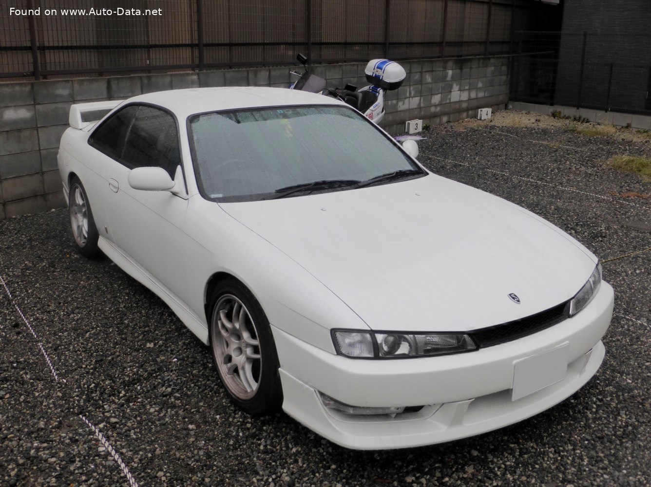 nissan silvia s14 - Hình 4
