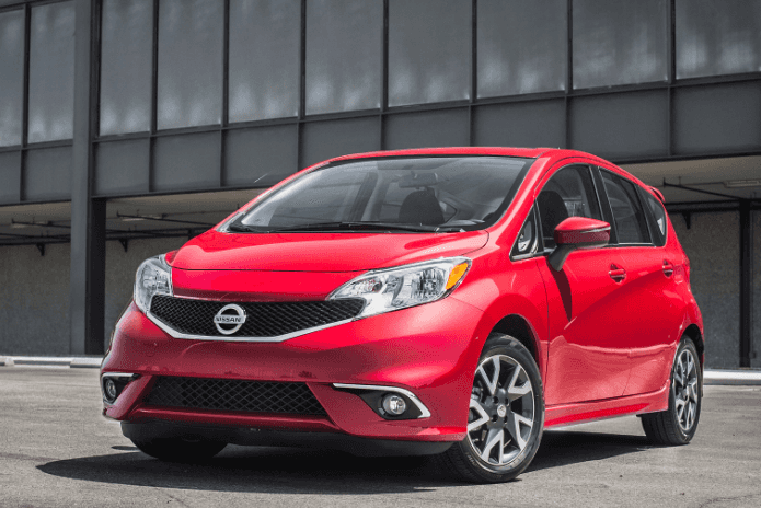 nissan versa - Hình 5