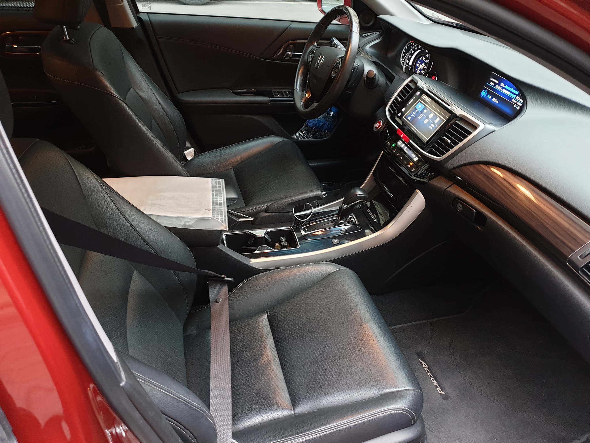 nội thất honda accord 2017 - Hình 2
