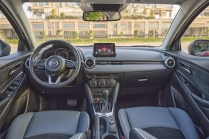 nội thất mazda 2 2019
