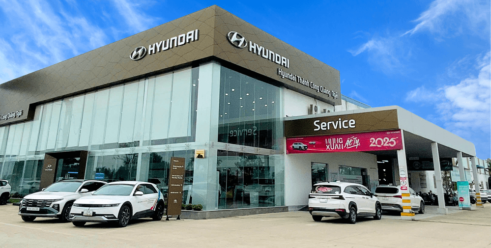 showroom hyundai - Hình 3