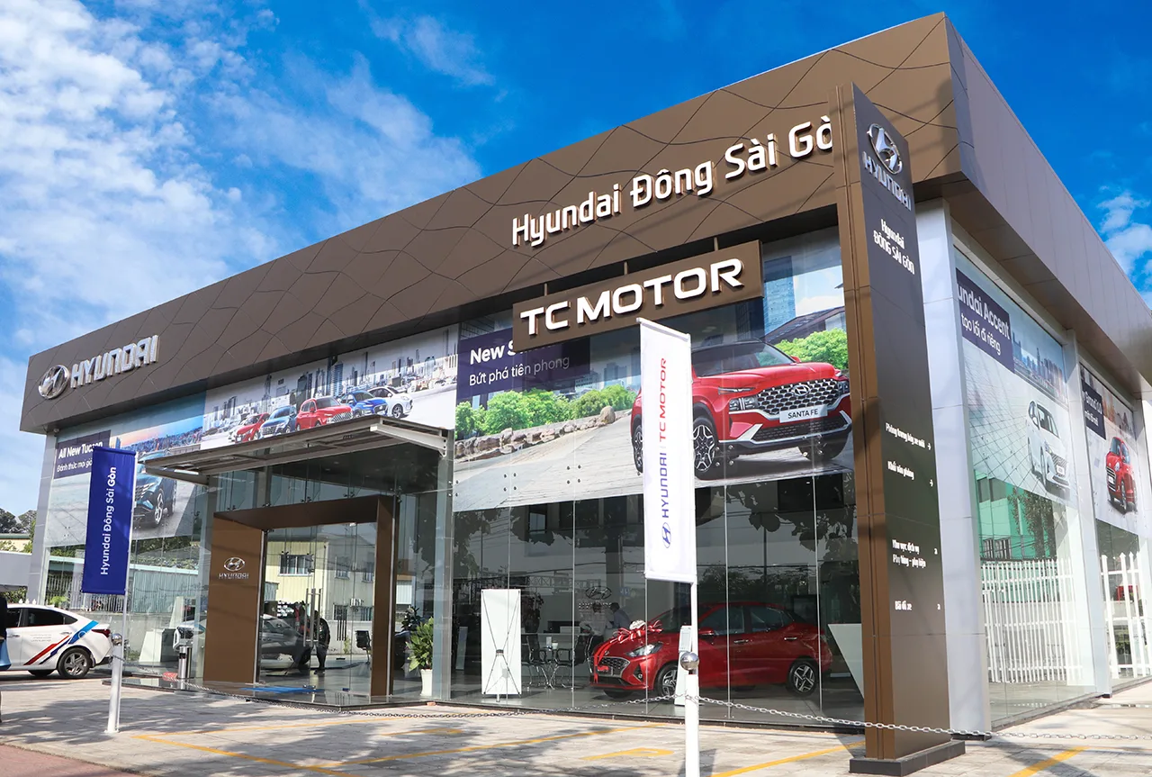 showroom hyundai