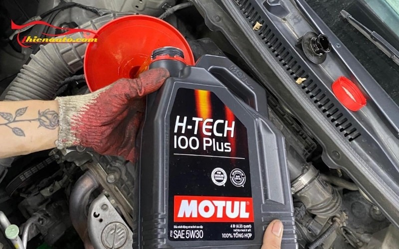 thay nhớt xe mazda cx5 bao nhiêu lít - Hình 3