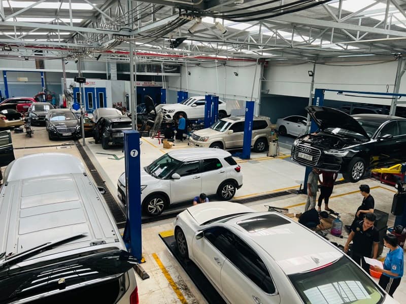 trung tâm bảo dưỡng xe ford - Hình 4