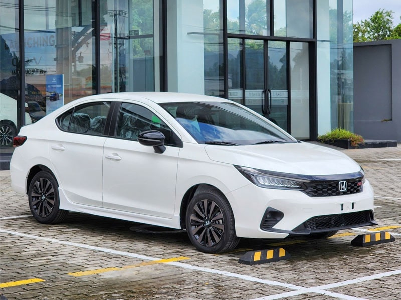 xe 4 chỗ honda civic - Hình 4
