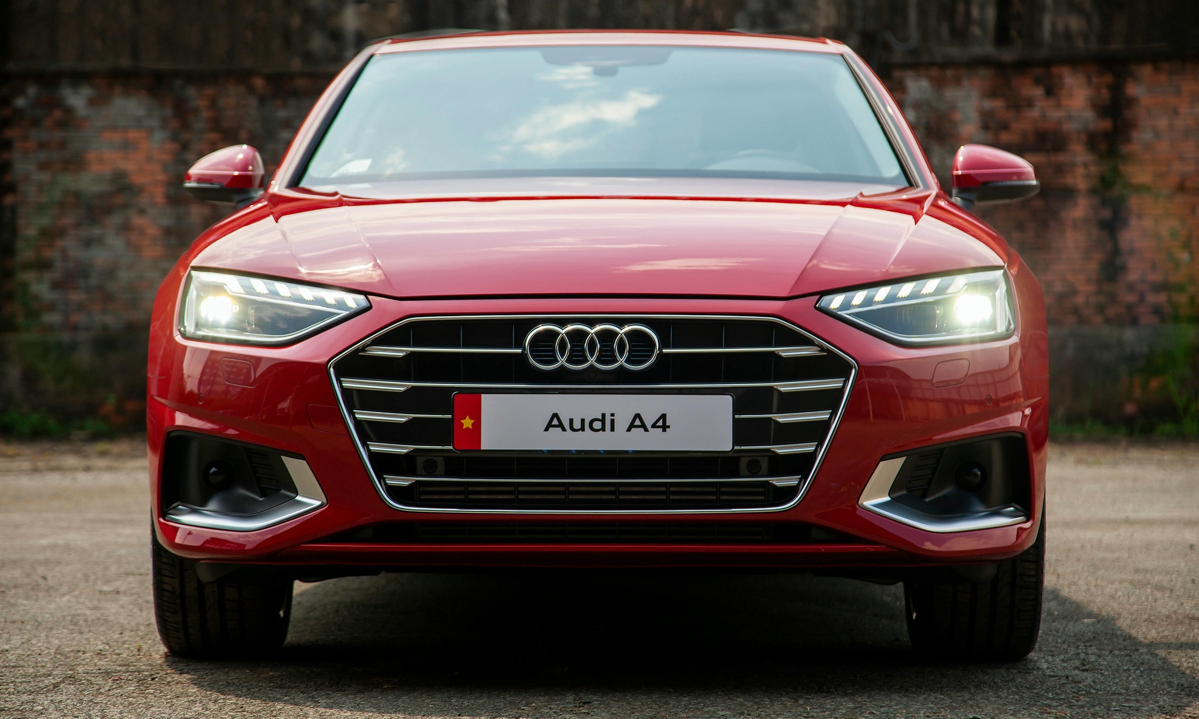 xe audi a4 - Hình 5