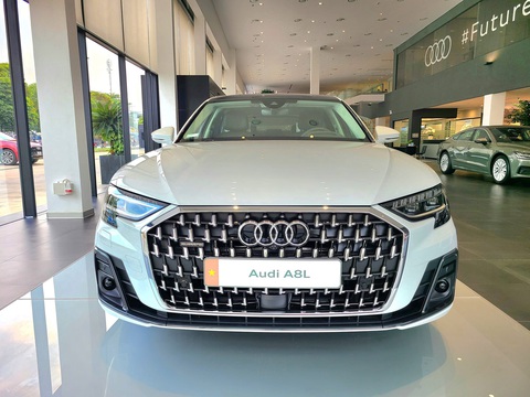 xe audi a8 - Hình 5