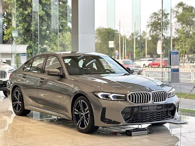 xe bmw 5 chỗ - Hình 4