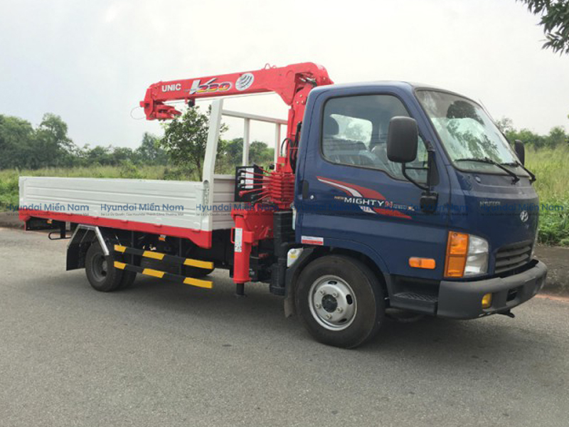 xe cẩu hyundai - Hình 2