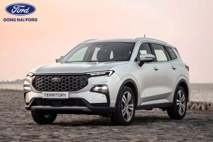 xe ford 5 chỗ