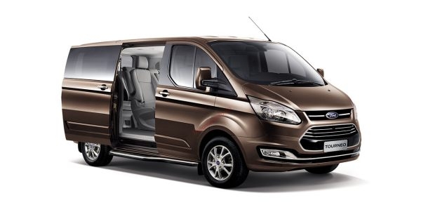 xe ford tourneo