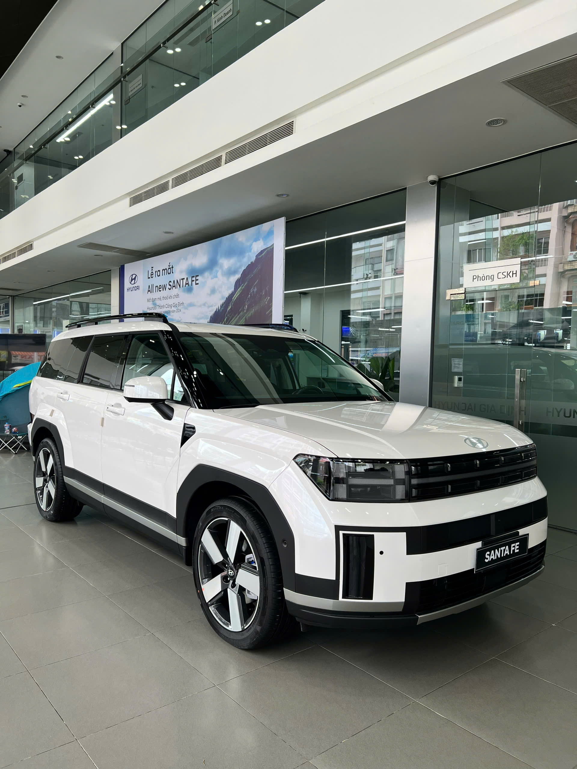 xe hyundai 7 chỗ - Hình 3