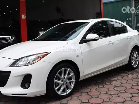 xe mazda giá 300 triệu