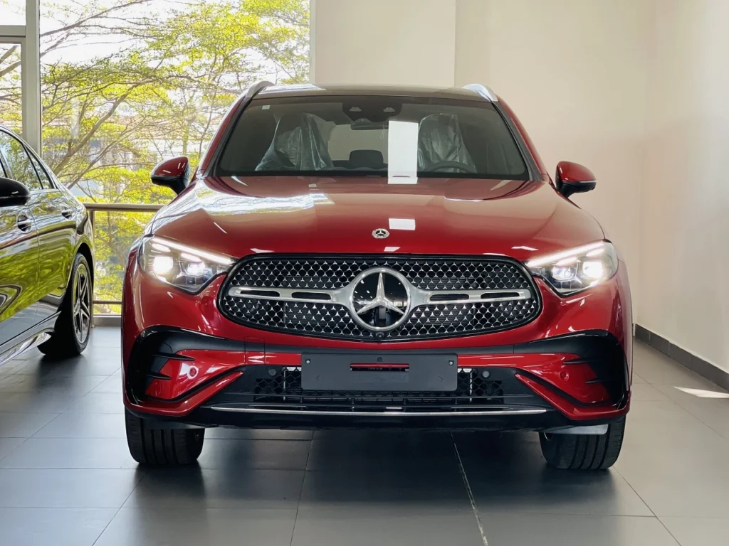 xe mercedes 5 chỗ giá bao nhiêu - Hình 3