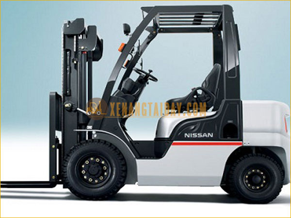 xe nâng nissan 2 5 tấn - Hình 2