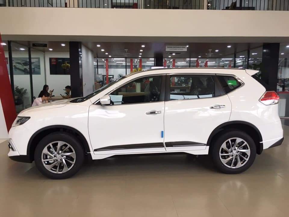 xe nissan x trail - Hình 4