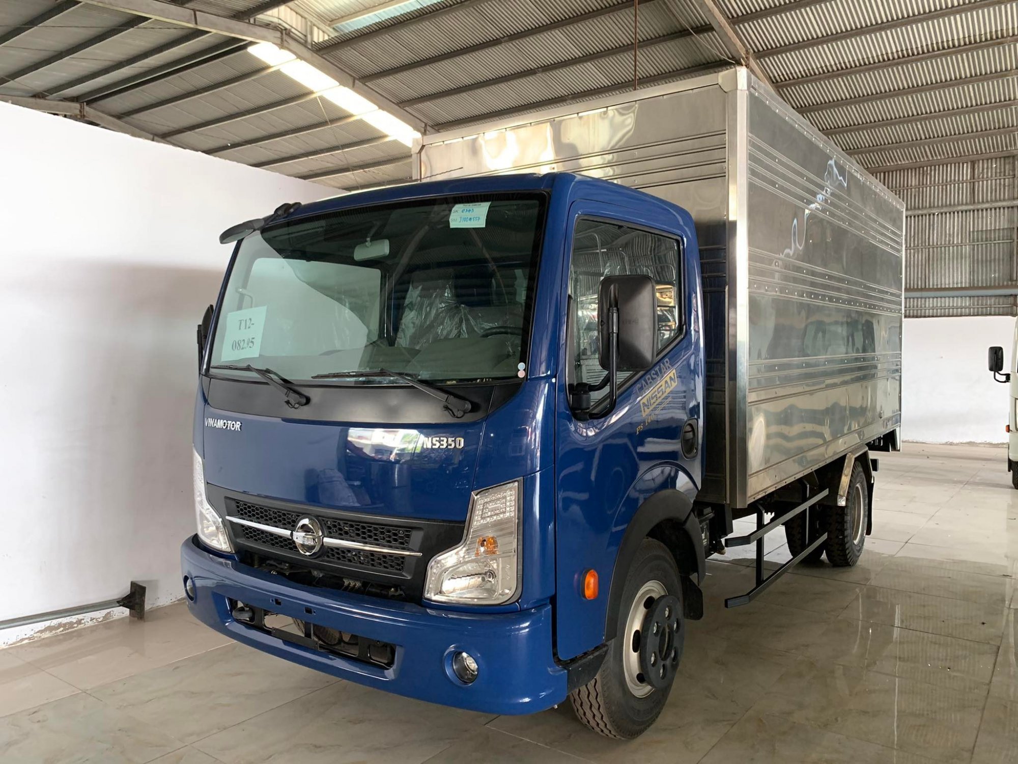 xe tải nissan - Hình 5