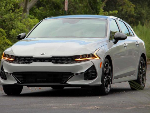 đánh giá kia k5 - Hình 4