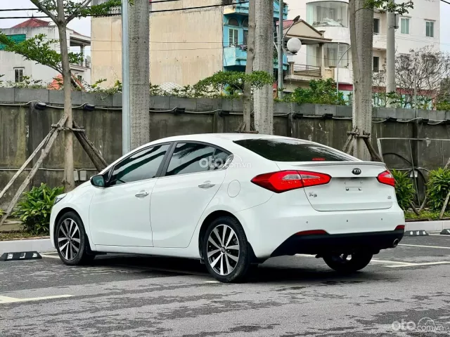 giá xe kia k3 2014 - Hình 2