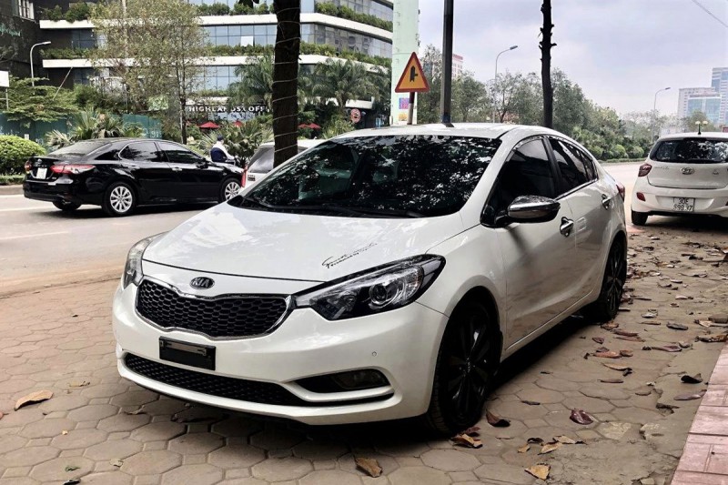 giá xe kia k3 2014 - Hình 4
