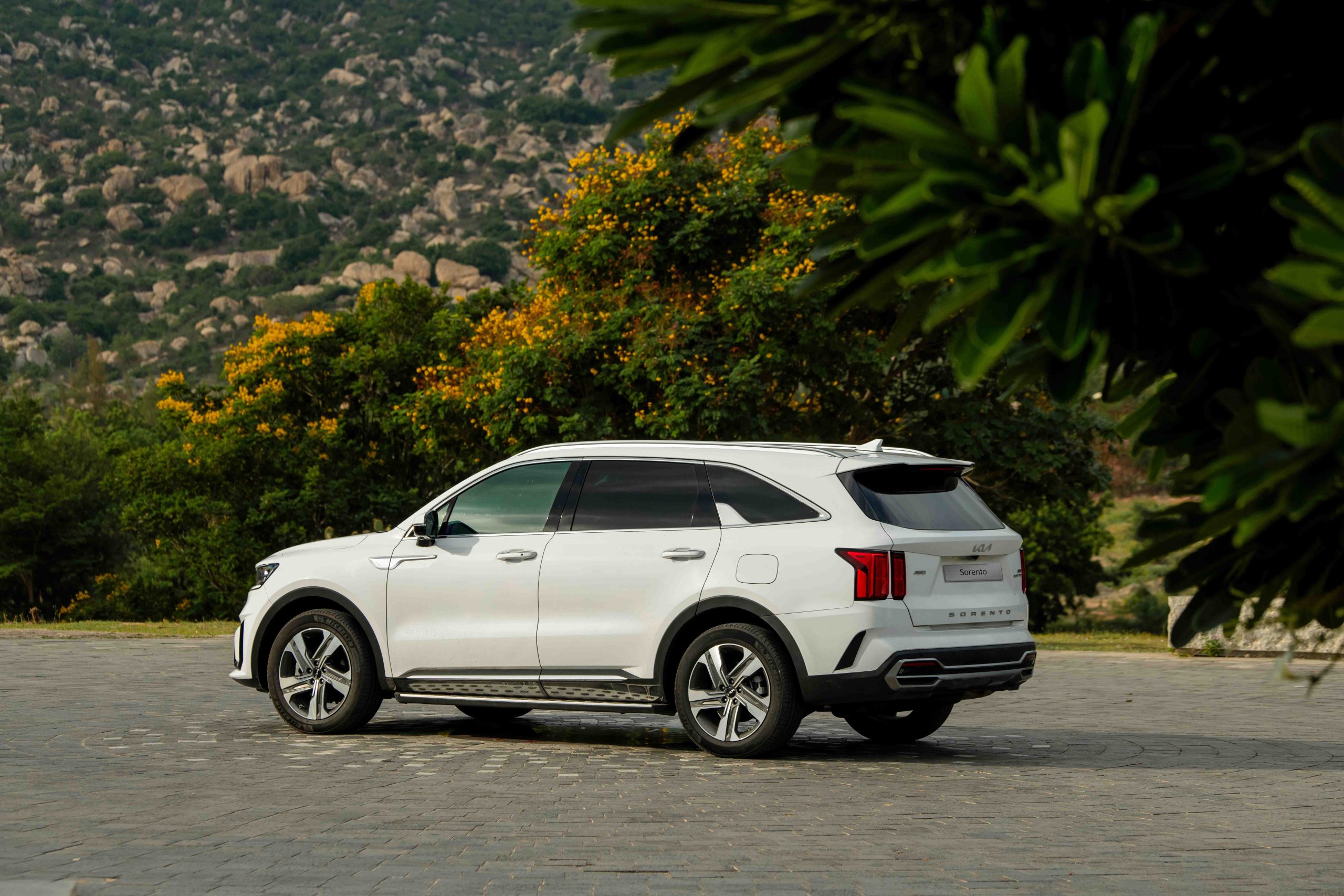 giá xe kia sorento 7 chỗ máy dầu - Hình 4