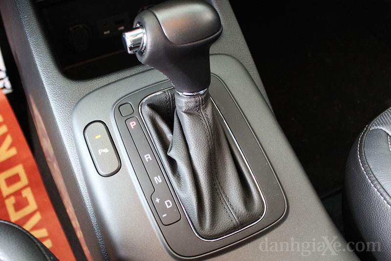 kia k3 số sàn hay tự động