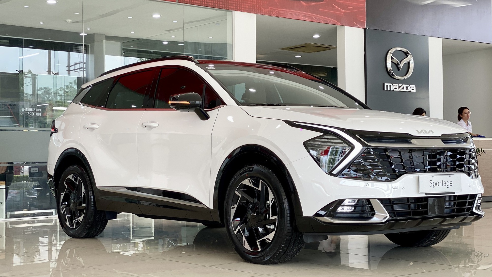 kia sportage 7 chỗ - Hình 3