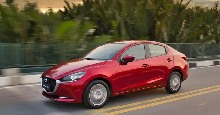 Mazda 2 2019: Đánh Giá Chi Tiết Về Thiết Kế, Động Cơ Và Trải Nghiệm Thực Tế