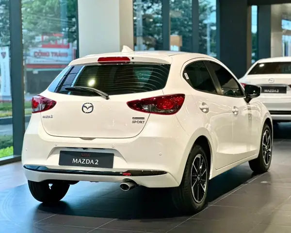 Mazda 2 Premium: Tổng Quan Phiên Bản Cao Cấp Và Đánh Giá Chi Tiết Mazda 2 Premium: Tổng Quan Phiên Bản Cao Cấp Và Đánh Giá Chi Tiết