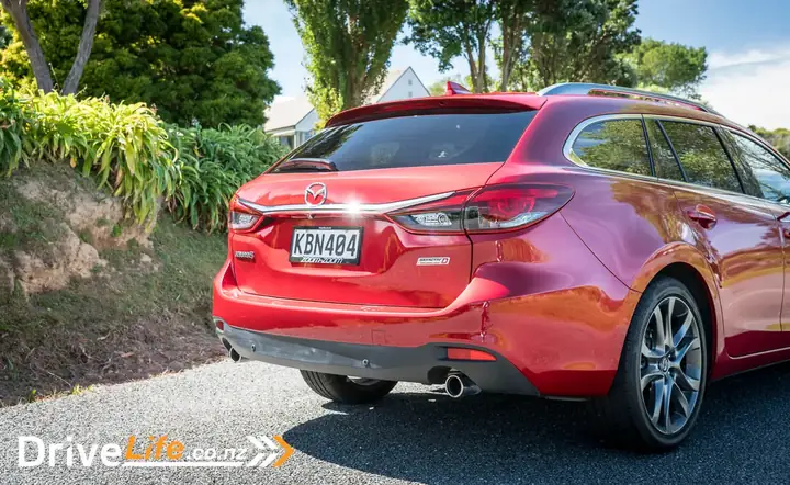 Đánh Giá Mazda 6 Wagon 2026: Xe Gia Đình Đa Năng Và Thể Thao