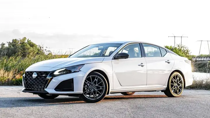 Mazda Altima: Đánh Giá Và Top Sedan Mazda 2026