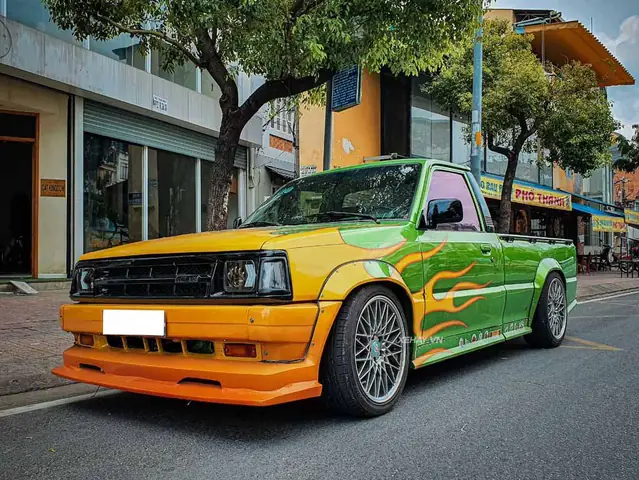 Mazda B2200 Là Gì? Tổng Quan Chi Tiết Về Dòng Pick-up Huyền Thoại Của Mazda Mazda B2200 Là Gì? Tổng Quan Chi Tiết Về Dòng Pick-up Huyền Thoại Của Mazda