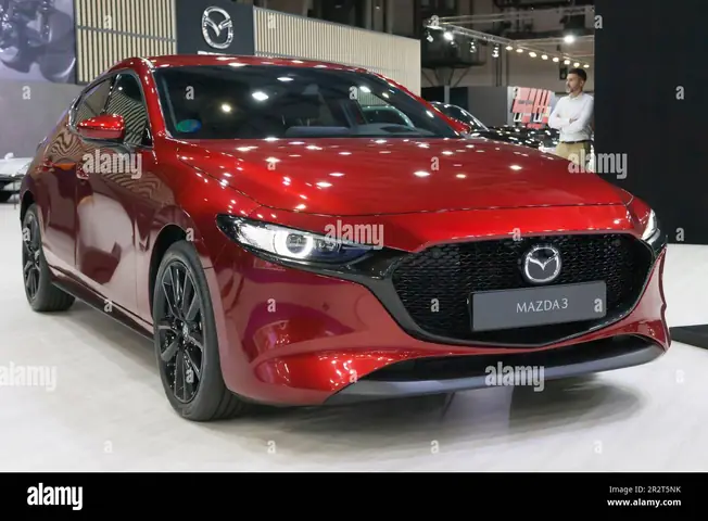 Mazda Barcelona: Dòng Xe Nào Phù Hợp Nhất Với Cuộc Sống Thành Phố Cổ Kính?