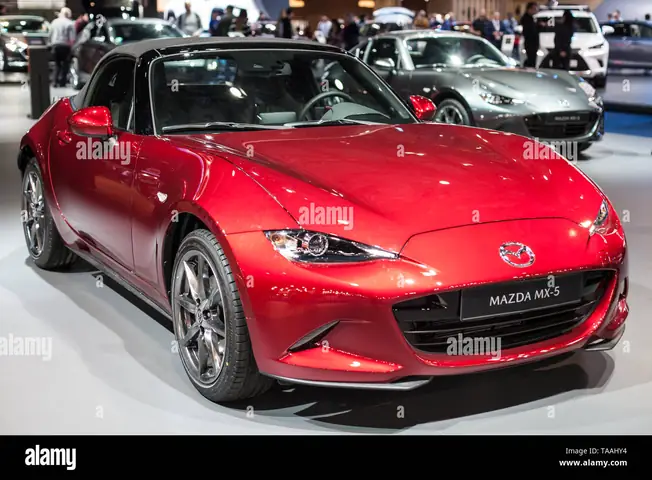 Mazda Barcelona: Dòng Xe Nào Phù Hợp Nhất Với Cuộc Sống Thành Phố Cổ Kính?