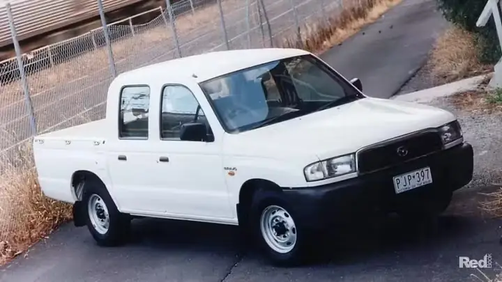 Đánh Giá Chi Tiết Mazda Bravo: Xe Bán Tải Đa Dụng Cho Gia Đình Đánh Giá Chi Tiết Mazda Bravo: Xe Bán Tải Đa Dụng Cho Gia Đình