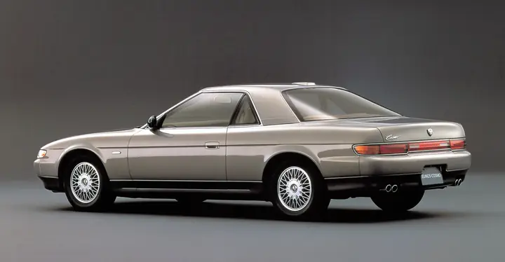 Mazda Cosmo Là Gì? Câu Chuyện Về Chiếc Xe Thể Thao Huyền Thoại